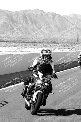 media/Apr-10-2022-SoCal Trackdays (Sun) [[f104b12566]]/Around the Pits/